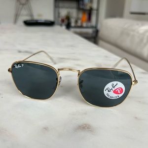 NEVER WORN Ray-Ban